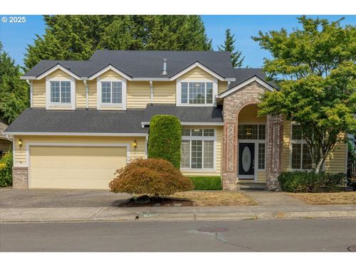 16403 Sw Leeding Ln, Tigard, OR, 97223-0628 | Card Image