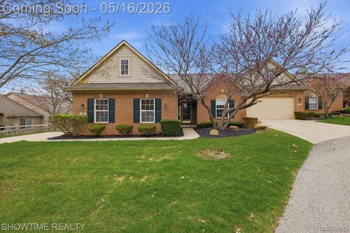 1311 Waverly Dr, White Lake, MI, 48386-4548 | Card Image