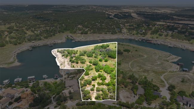Here are the approximate boundary lines of the 11 acres. | Image 6