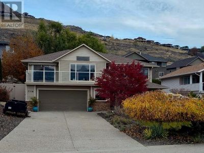 7116 Lakeridge Dr, House other with 5 bedrooms, 3 bathrooms and 6 parking in Vernon BC | Image 3