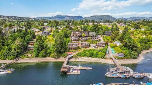 302-6683 Horne Rd, Sooke, BC, V9Z1H8 | Card Image