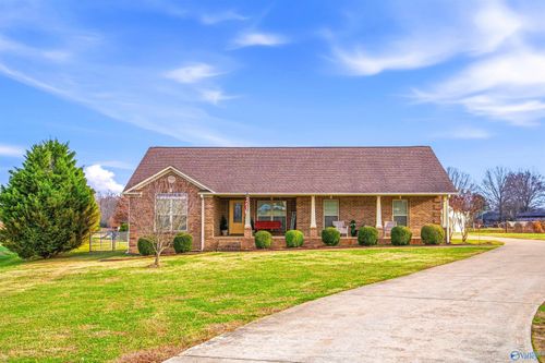 15968 Sorghum Ridge Dr, Elkmont, AL, 35620-7178 | Card Image