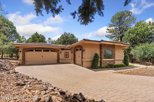 26 N Woodridge Cir, Prescott, AZ, 86303-5713 | Card Image