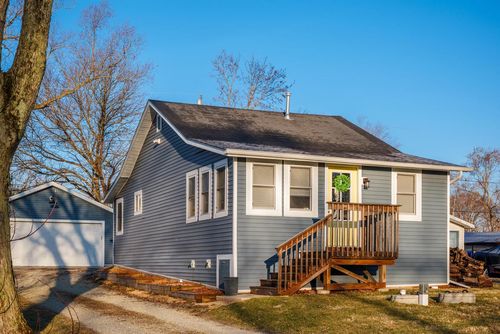 7552 336th Ave, Burlington, WI, 53105-8814 | Card Image
