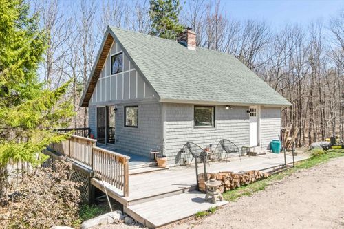 128 Mountain Dr, New Durham, NH, 03855-6123 | Card Image