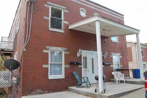 2-106 S 12th St, Weirton, WV, 26062-3355 | Card Image