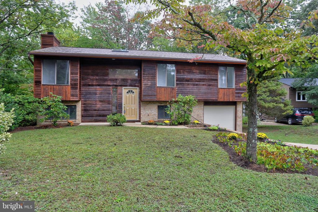 Dill Ct, Severna Park, MD 21146