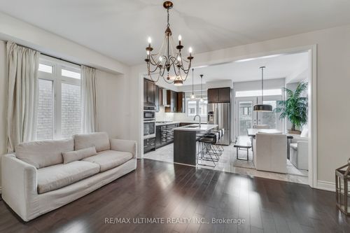 37 Av Zenith, Kleinburg, ON, L4H4K9 | Card Image