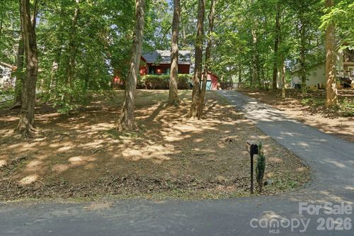 732 Boulder Pl, Statesville, NC, 28625-6495 | Card Image