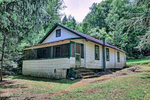 145 Lake Rd, Berne, NY, 12023-4310 | Card Image