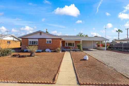 1232 N Swan Road, Tucson, AZ, 85712 | Card Image