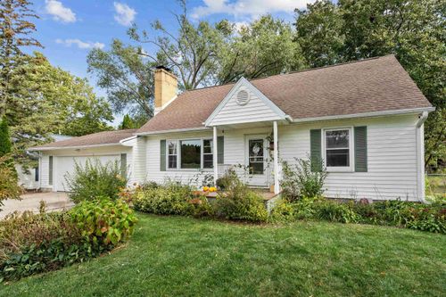 2816 Rownd Street, Cedar Falls, IA, 50613 | Card Image