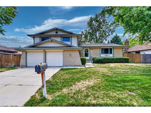 10126 W Iowa Ave, Lakewood, CO, 80232-6330 | Card Image