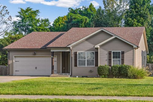 544 Magnolia Dr, Clarksville, TN, 37042-3927 | Card Image