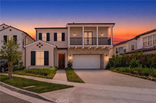 204 Alora, Irvine, CA, 92618-3548 | Card Image