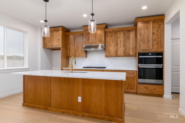 1832 W Blue Lightning St, House other with 3 bedrooms, 3 bathrooms and 3 parking in Middleton ID | Image 4