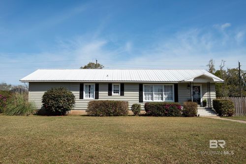 402 W Magnolia Ave, Foley, AL, 36535-2016 | Card Image