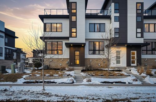 5013 162nd St W, Lakeville, MN, 55044-2325 | Card Image