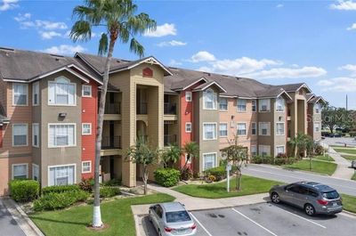 613 - 2202 Key West Court, Condo with 1 bedrooms, 1 bathrooms and null parking in KISSIMMEE FL | Image 1