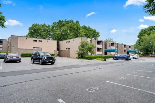 unit-j-6 Shrewsbury Green Dr, Shrewsbury, MA, 01545-3656 | Card Image
