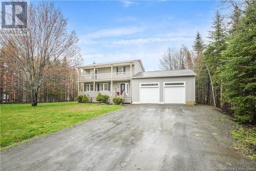 122 Burnett Dr, Hanwell, NB, E3C2J4 | Card Image