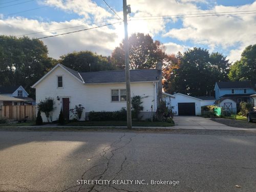 156 Maple St, West Elgin, ON, N0L2C0 | Card Image