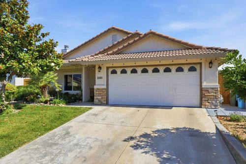 2081 Nand Dr, Yuba City, CA, 95993-8329 | Card Image