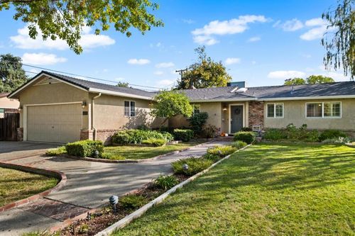 1976 Santa Rosa Way, Stockton, CA, 95209-2425 | Card Image