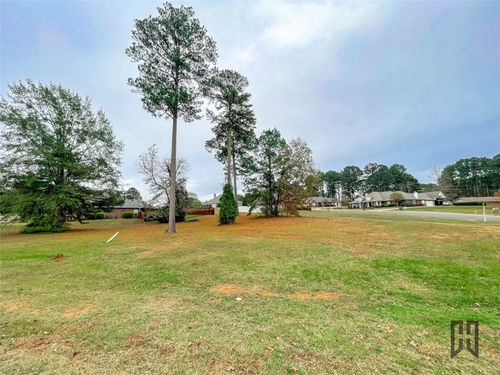 100 Laurel Cir, Minden, LA, 71055-6582 | Card Image