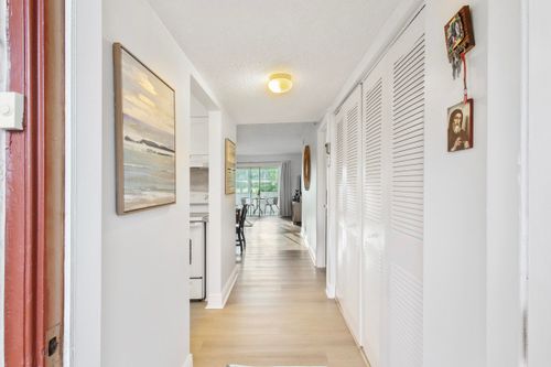102-20 Abbey Ln, Delray Beach, FL, 33446-1705 | Card Image