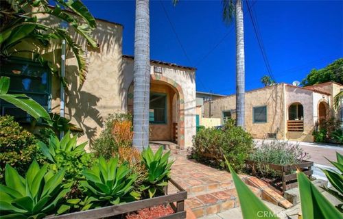 1349 N Citrus Ave, Los Angeles, CA, 90028-7626 | Card Image