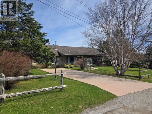 7 Youngsville Dr, Kippens, NL, A2N3H4 | Card Image