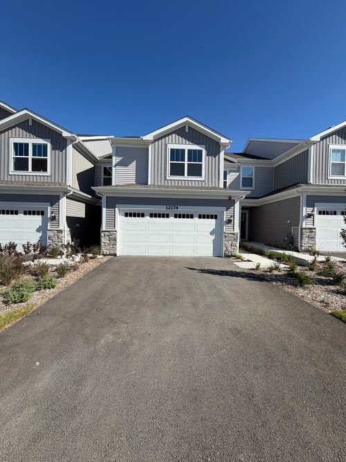 12174 Dodwell St, Huntley, IL, 60142-0207 | Card Image