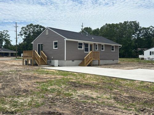 102 Wisteria Street, Egg Harbor Township, NJ, 08234 | Card Image