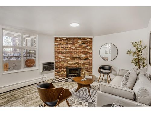 105-2190 S Holly St, Denver, CO, 80222-5614 | Card Image