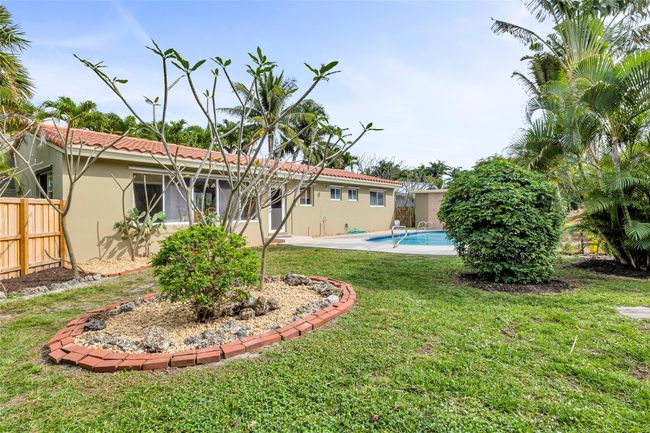 1800 Coral Gardens Dr, House other with 3 bedrooms, 2 bathrooms and null parking in Wilton Manors FL | Image 35