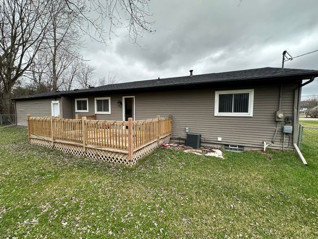 24739 Middlebelt Rd, House other with 3 bedrooms, 3 bathrooms and null parking in Farmington Hills MI | Image 25