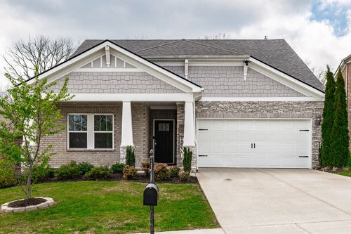 424 Old Stone Rd, Goodlettsville, TN, 37072-1495 | Card Image