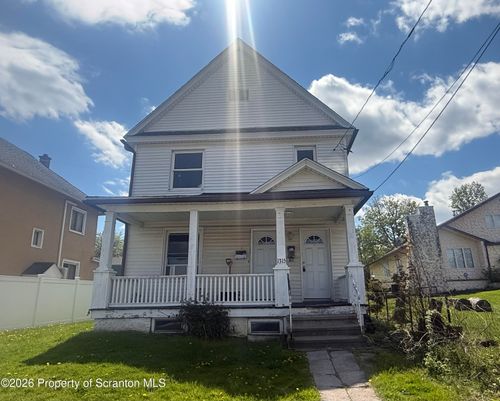 2-1315 Farr St, Scranton, PA, 18504-1121 | Card Image