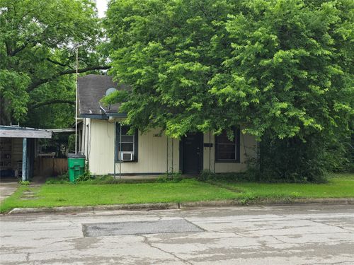 1406 E Garnett Street, Gainesville, TX, 76240 | Card Image