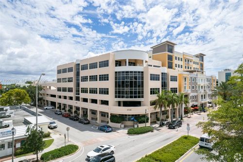 ste-102-6141 Sunset Dr, South Miami, FL, 33143-5024 | Card Image