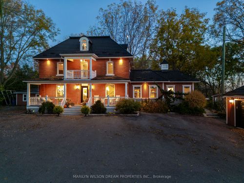 376 Church St, Russell, ON, K4R1A8 | Card Image