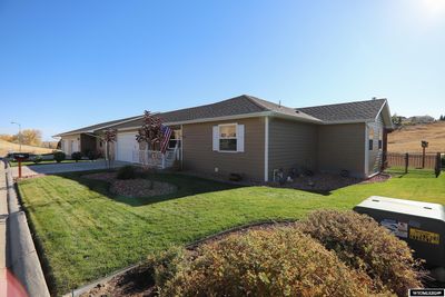 515 Hidden Valley Circle, House other with 3 bedrooms, 2 bathrooms and null parking in Buffalo WY | Image 2