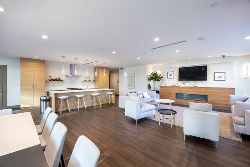 305-8580 River District Cross, Vancouver, BC, V5S0B9 | Card Image