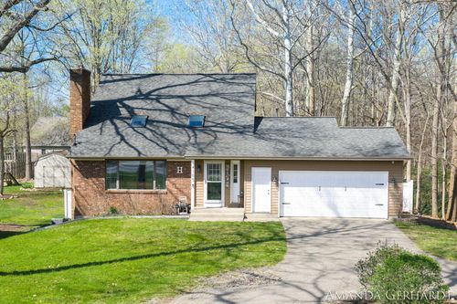 4105 44th St, Grandville, MI, 49418-2336 | Card Image