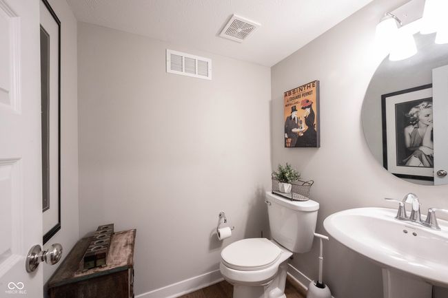 Lower Level Bathroom | Image 15