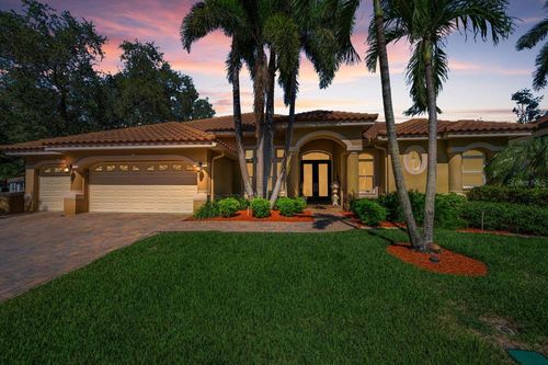970 Southern Pine Ct Ne, ST PETERSBURG, FL, 33703-3137 | Card Image