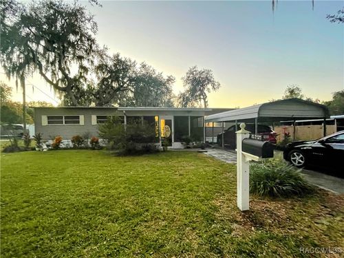4611 Cr 482a, Lake Panasoffkee, FL, 33538 | Card Image