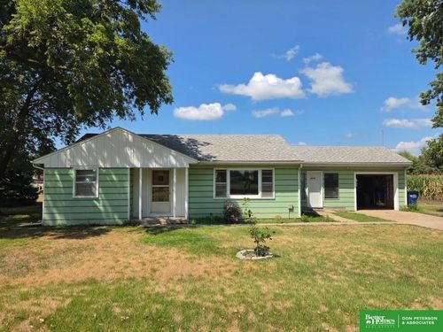 1014 E 9th St, Schuyler, NE, 68661-2177 | Card Image