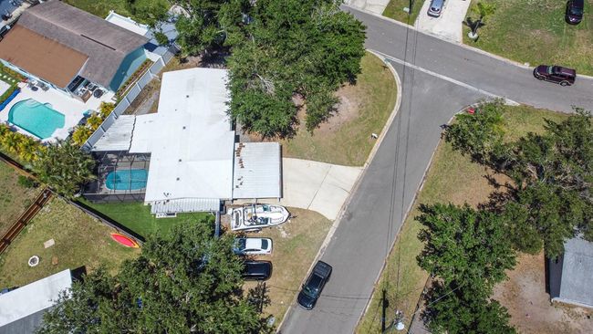 489 Fox Run Trl, House other with 3 bedrooms, 2 bathrooms and null parking in APOLLO BEACH FL | Image 4